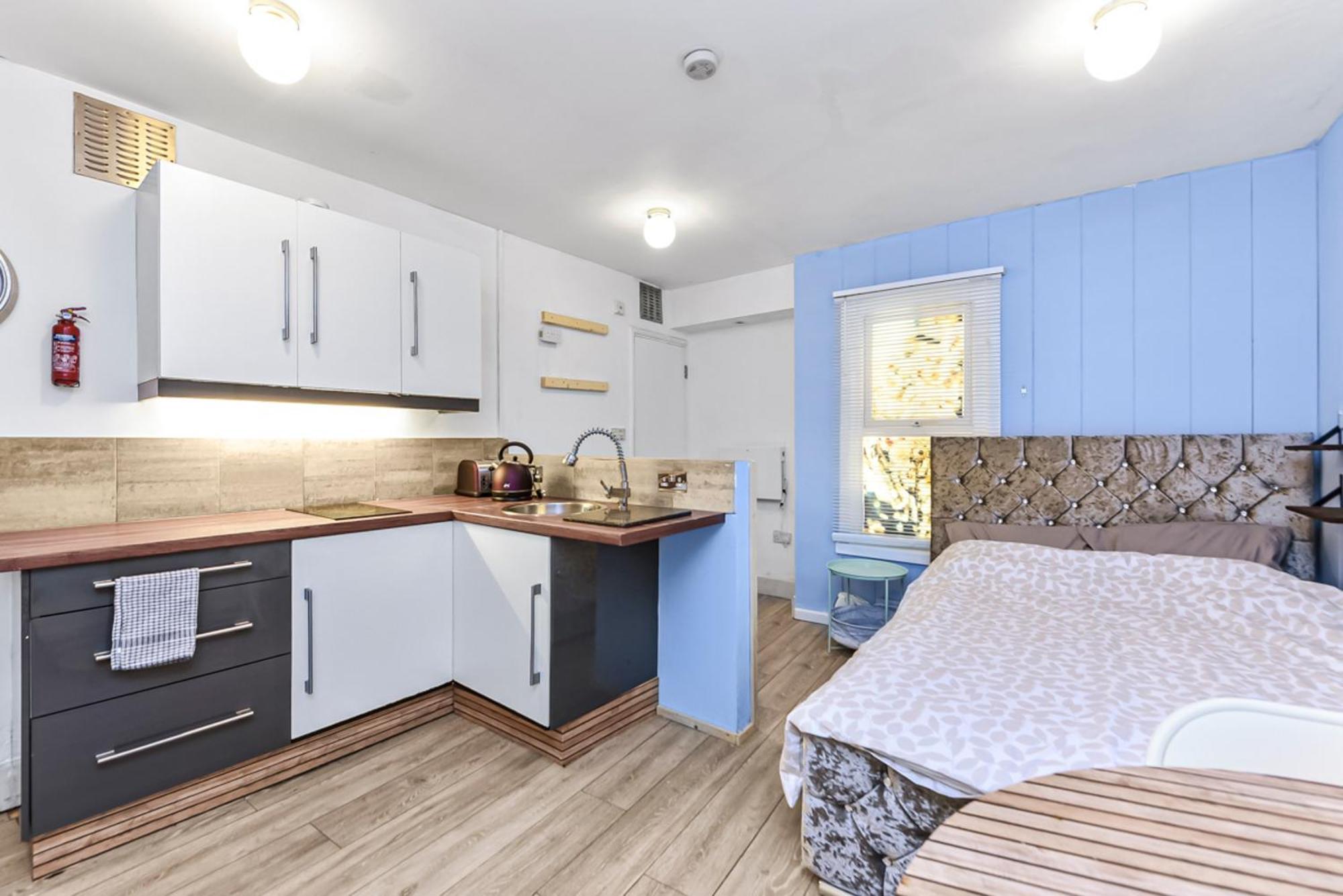 Cosy Studio Flat On A Budget Διαμέρισμα Λονδίνο Εξωτερικό φωτογραφία